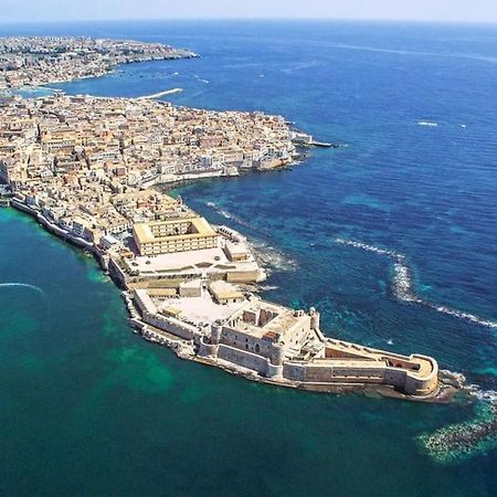 Ortigia 116 Apartment Сиракуза Екстериор снимка