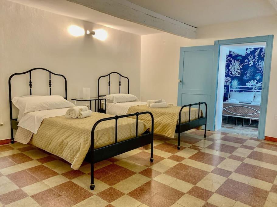 Ortigia 116 Apartment Сиракуза Екстериор снимка
